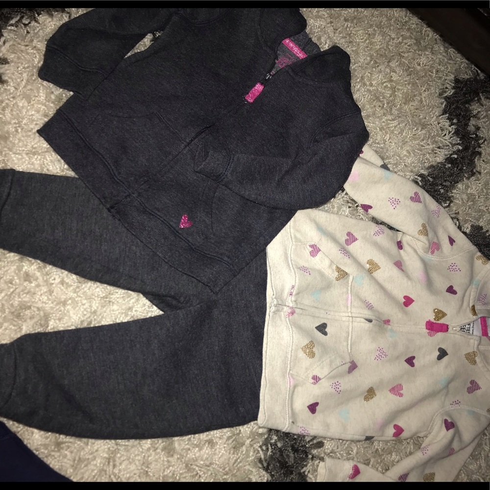 Girls sweater (2) and pants